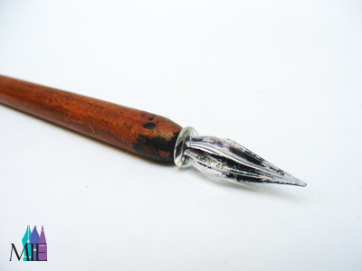 pluma de vidrio